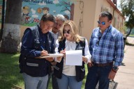 Revisa Sindicatura herramientas a prestador de servicios en el Parque Lerdo