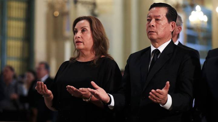 Gobierno emite norma que prohíbe solicitar información sobre los vehículos oficiales