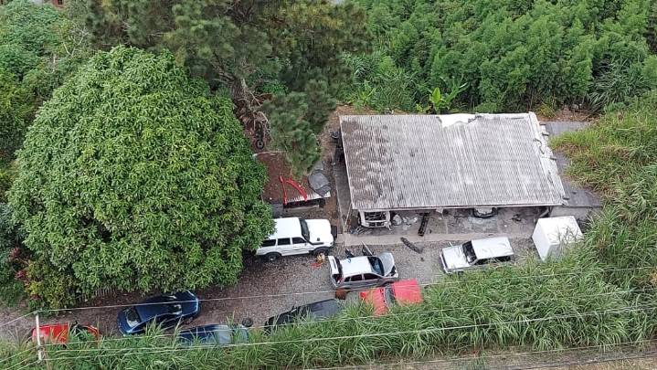 Taller clandestino en El Picacho: pintura, solventes y fiestas en zona residencial  
