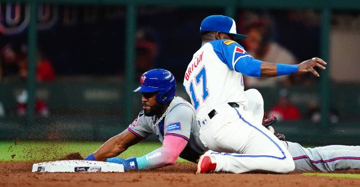 Braves get blasted in 9