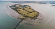 The ‘secret’ island near London loved by pop stars that becomes totally isolated at high tide