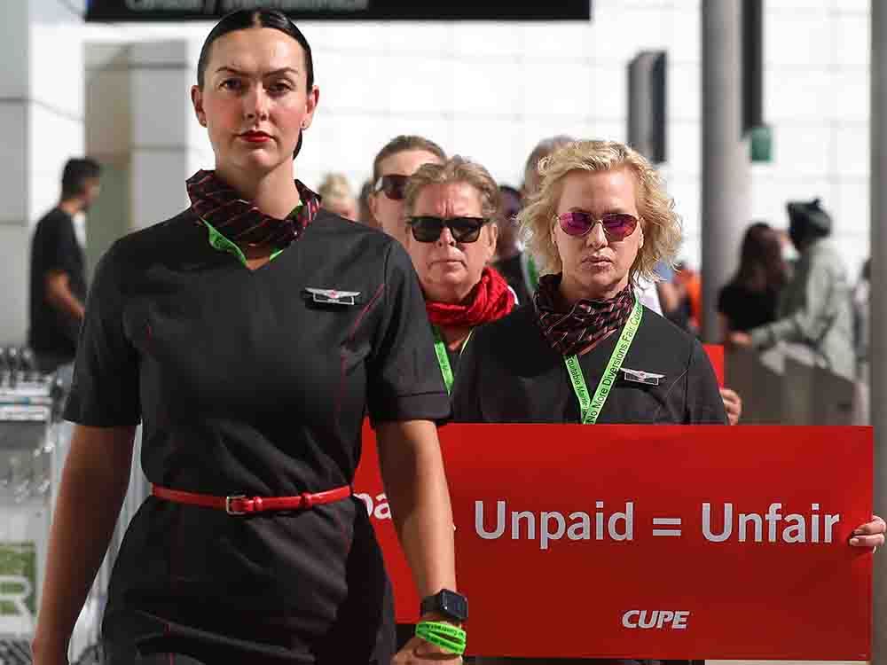 Air Canada risks 'pyrrhic victory' if flight attendant strike