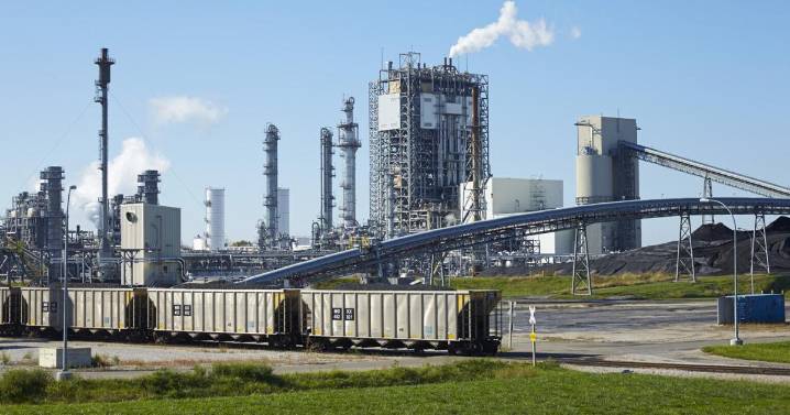 Indiana appeals court rules that regulators ‘impermissibly’ let Duke raise rates for coal cleanup