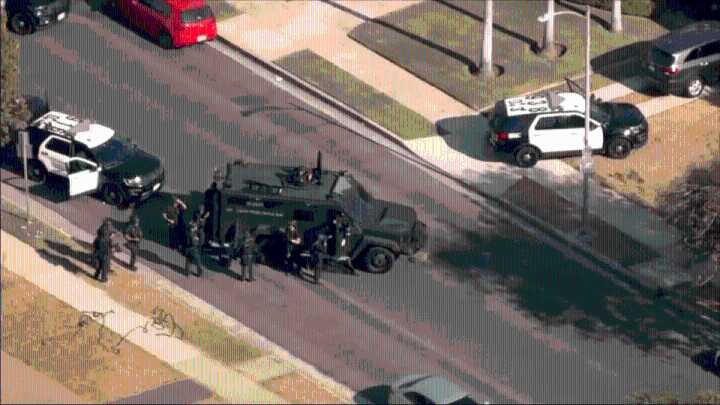 SWAT operation shuts down neighborhood in West Adams