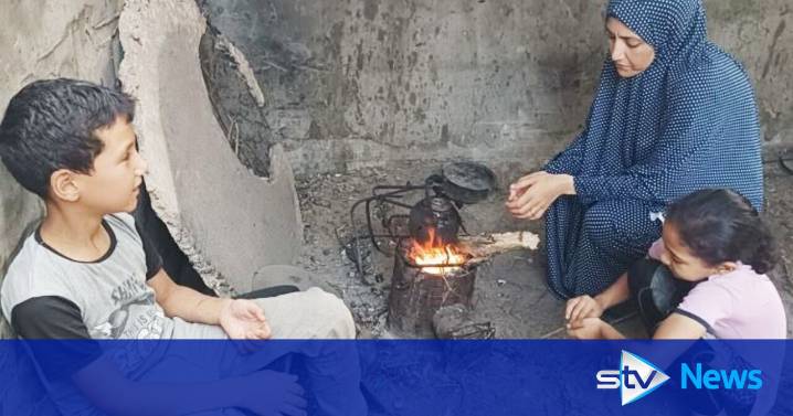 Humza Yousaf and Nadia El-Nakla say family in Gaza 'waiting to die'