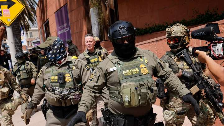 El miedo a las redadas de ICE está impactando el empleo a niveles históricos en California