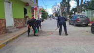 Retiran patrulla y ponen a bachear a policías relacionados con clausura de gasolinera en Chapulco