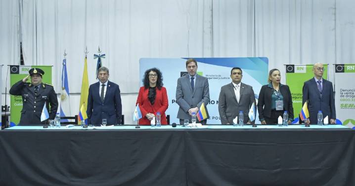La Policía de Colombia capacitó a efectivos de Río Negro en la lucha contra el narcotráfico en Viedma