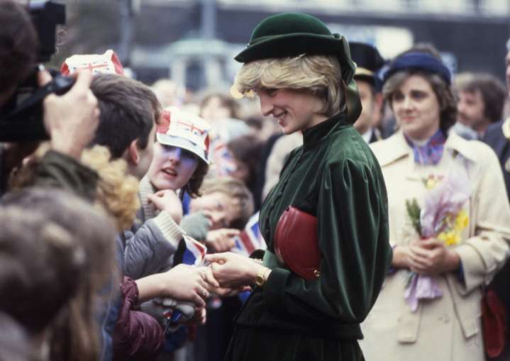 Recently unearthed time capsule from Princess Diana yields 1990s nostalgia