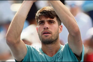 Regresó Alcaraz ayer a la competición con triunfo sobre Damir Dzumhur
