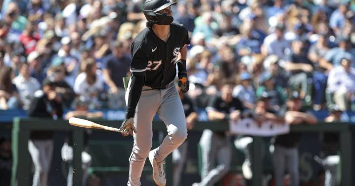 Dominic Canzone hits walk-off single in 11th and Mariners top White Sox for 3