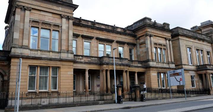 Linwood thug threatened to throw acid on partner's face