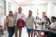 Artesanos de Yucatán elaboran más de 200 mil mochilas para en programa “Bienestar en tu Escuela”
