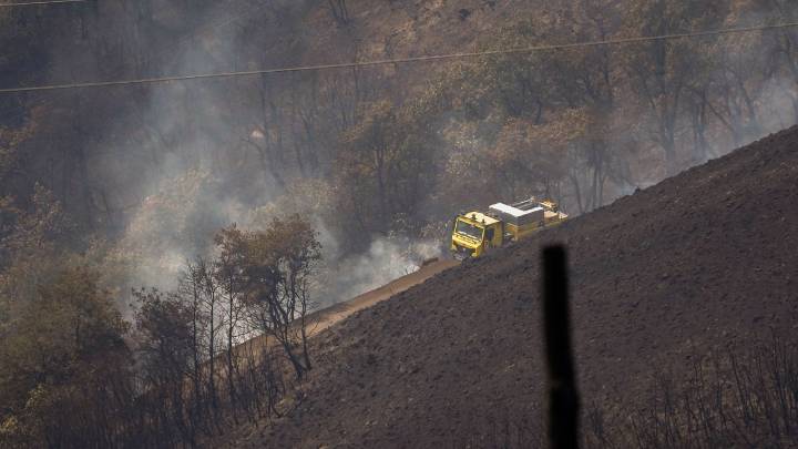 Asturias sigue con 10 incendios: dos activos, uno estabilizado y siete controlados