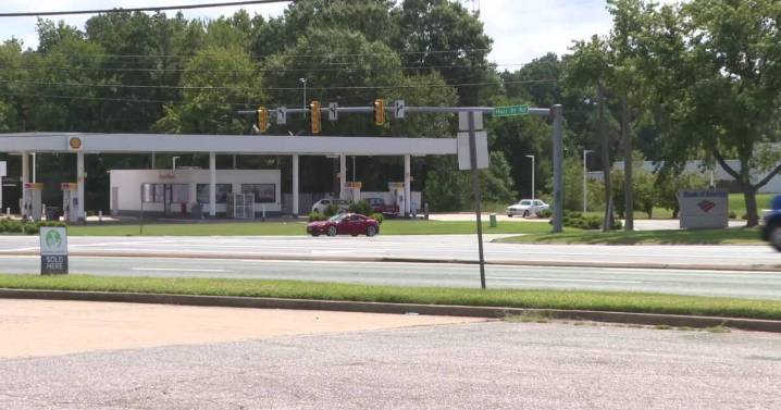 Police ID woman killed in Hull Street Road hit
