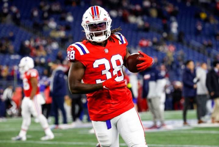 Who Should I Draft? TreVeyon Henderson, Rhamondre Stevenson Fantasy Football Outlooks
