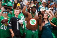 How to watch Browns vs Eagles NFL game streaming for free today: Channel, time, odds