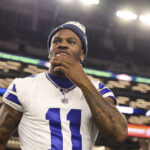 Micah Parsons traded to the Green Bay Packers after contract dispute, AP source says