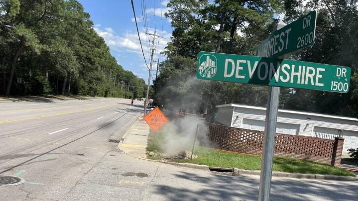 Columbia’s Forest Drive reopens after gas line cut closed lanes for hours