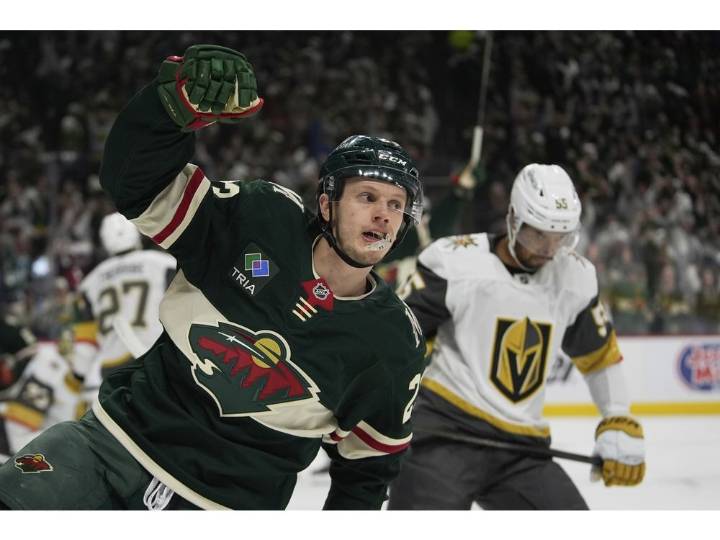 Wild re-sign center Marco Rossi to 3-year, $15 million contract