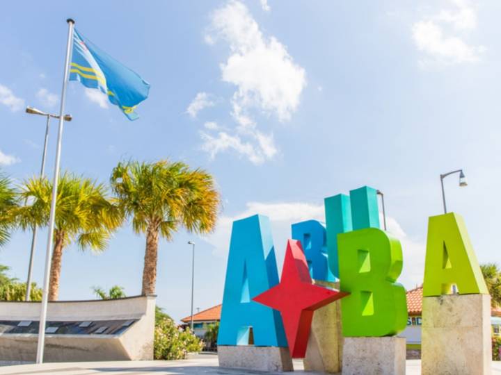 Aruba prolonga por 90 días la suspensión de vuelos desde y hacia Venezuela