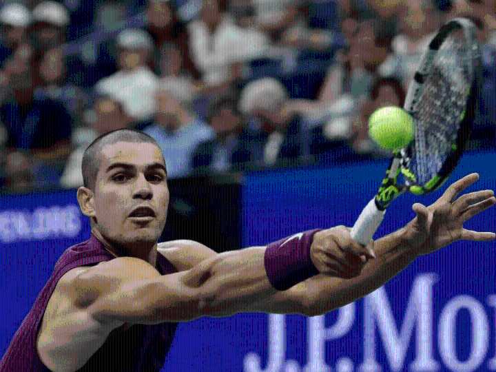 US Open 2025: El tenista Español Carlos Alcaraz se impone al Italiano Luciano Darderi en tres sets y avanzó octavos de final