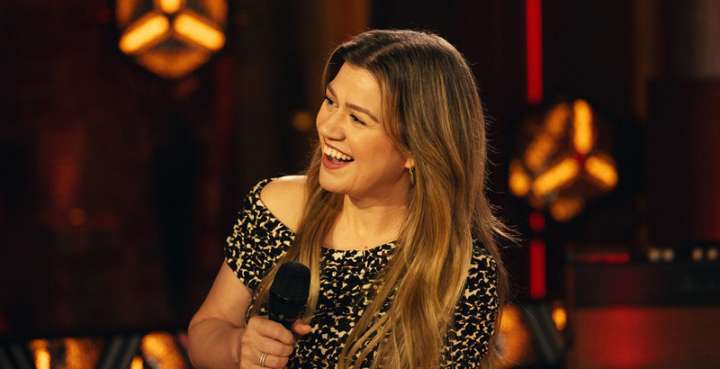 Kelly Clarkson Missed One Episode of ‘The Voice’ After Brandon Blackstock’s Death, Former Coach Filled In For Her 