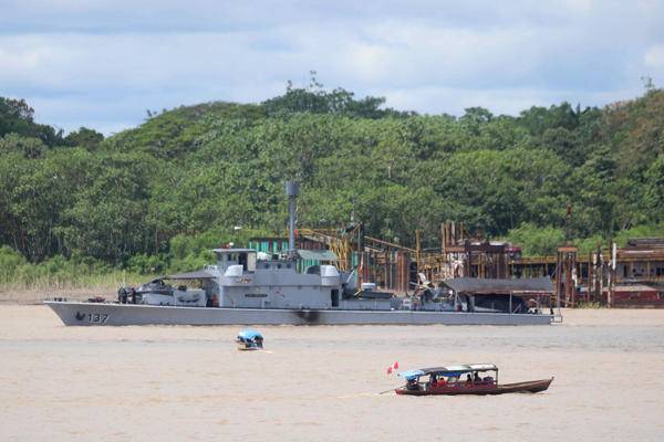 El río Amazonas se aleja de Colombia y es cada vez más peruano