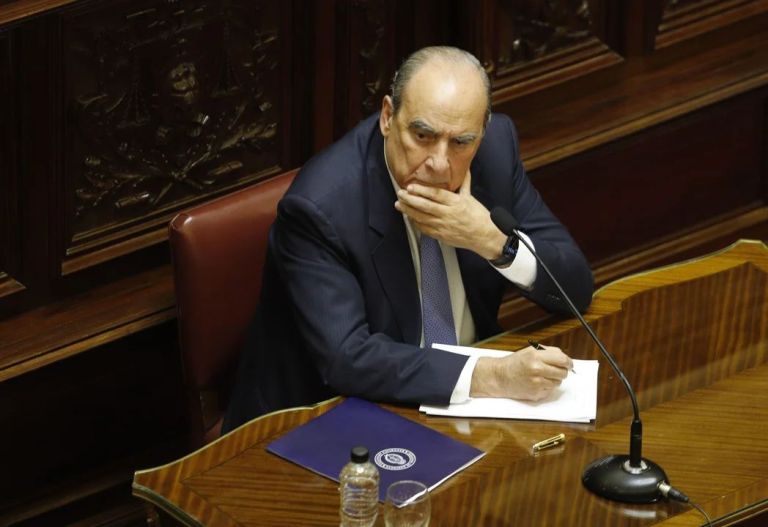 El Gobierno rompió el silencio tras filtrarse los audios por la supuesta red de coimas