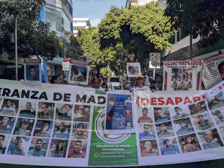 Madres marchan por sus hijos desaparecidos