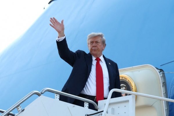 Trump dice ahora que no va a Alaska a negociar por Ucrania