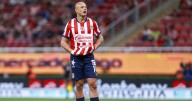 ¡BORRADO! 'Chicharito' es BAJA de Chivas con Gabriel Milito como DT