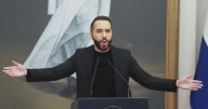 Presentan demanda contra reformas que permiten reelección presidencial indefinida en El Salvador