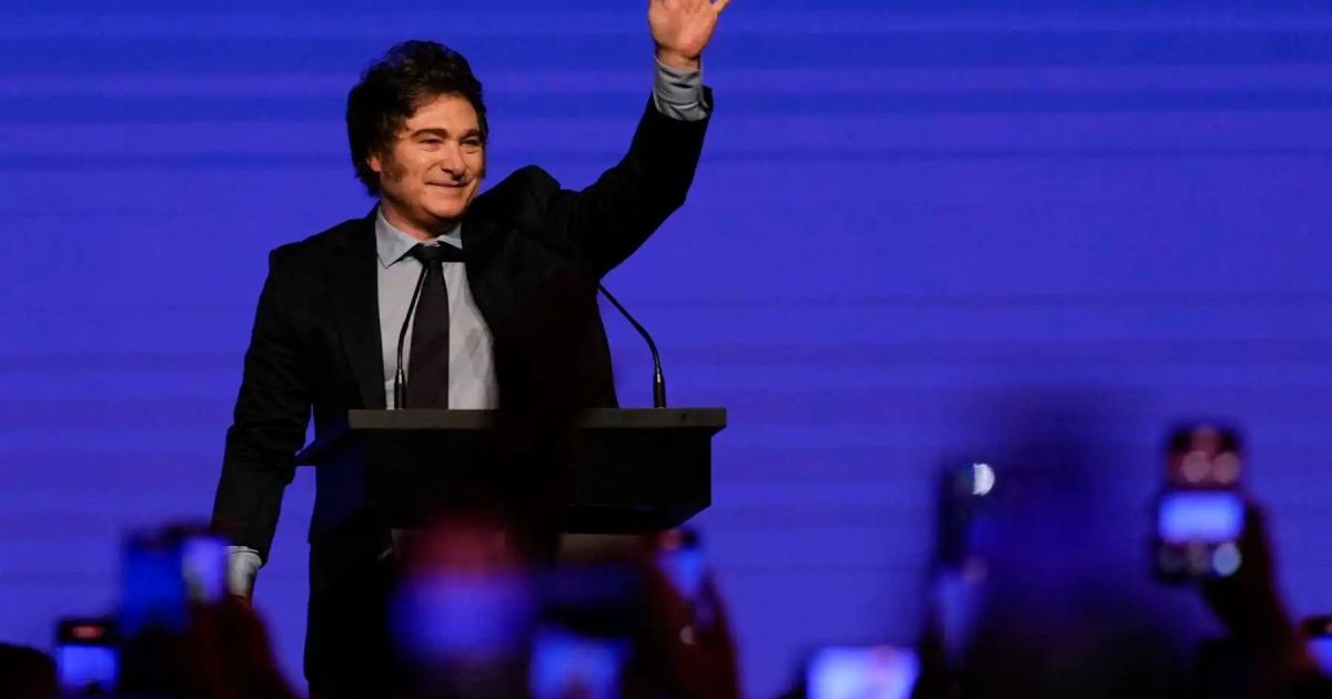 Dos años, dos meses, dos semanas: cómo llega el «fenómeno Milei» a unas elecciones cruciales