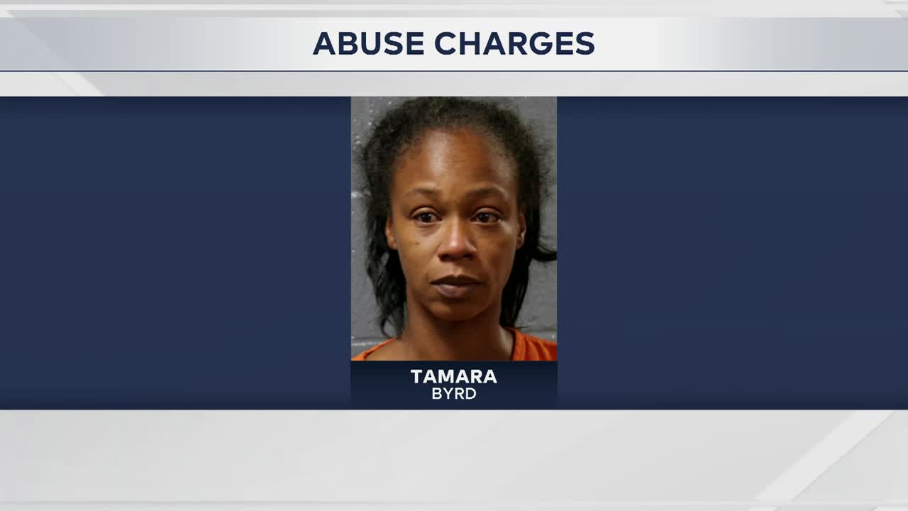 Del City woman charged with abuse following 2022 incident with elderly patient