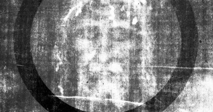 'Blood ritual' evidence on Jesus' Shroud of Turin proves 'Lost gospel' to be true