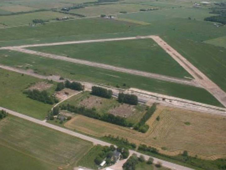 The “fast and dicey” Green Acres Racing Circuit