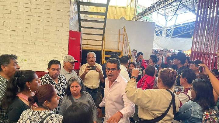 Tras toma de oficinas en Mercado La Purísima, realizan entrega