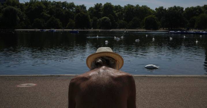 Europe heat wave fuels wildfires, forcing evacuations in multiple countries