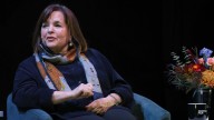 How Ina Garten Decorates Stellar Kitchen Shelves