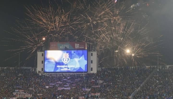 Periodista argentino encendió la polémica entre la U y Colo Colo: "Es mucho más popular"