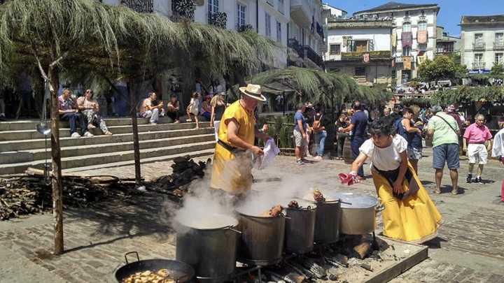 Así es el fascinante mercado medieval que devuelve a Galicia a la Edad Media