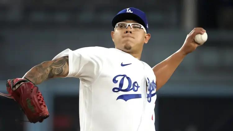 Urías invitado a pretemporada con Tomateros