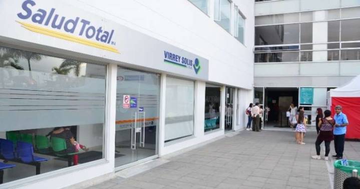 Denuncian que Salud Total autoriza procedimientos tras quejas ante Supersalud y luego los cancela