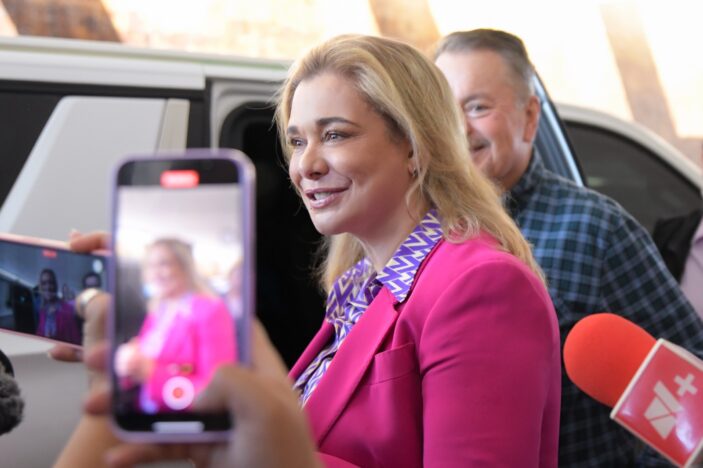 Recibe Maru Campos a legisladores federales del PAN en Chihuahua