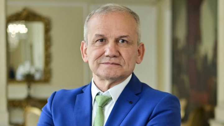 Gobierno señalado por gestión de residencia de Carlos Ramón González en Nicaragua