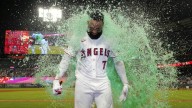 Dodgers sufren un triple play en nueva derrota contra Angels