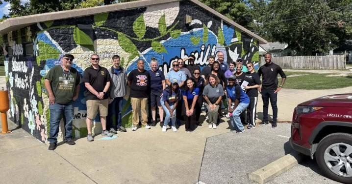 Neighbors help clean up Haughville Park ahead of IMPD Southwest Community Day