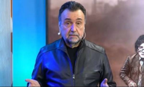 Editorial de Navarro: "Unidad del peronismo" y "momento económico complicado para Milei"