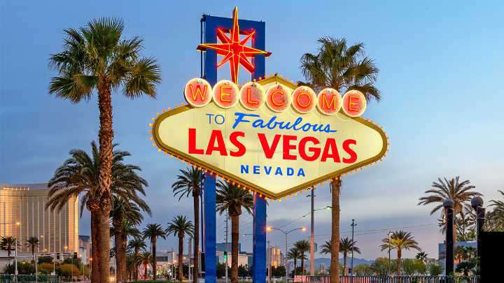 ¿Se puede seguir viviendo del turismo en Las Vegas?: Meses de pérdidas por baja de visitas y ganancias